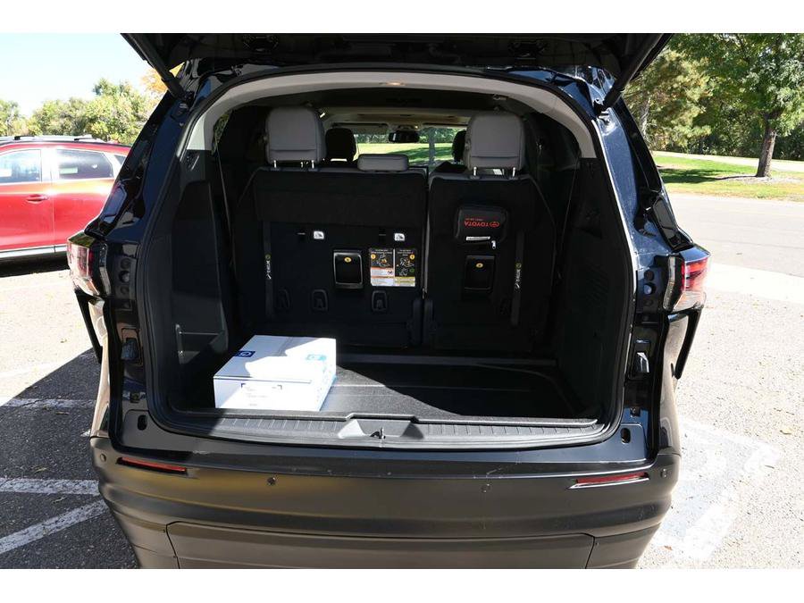 New 2025 Toyota Sienna XLE w/ XLE Plus Package AWD/4WD image 22