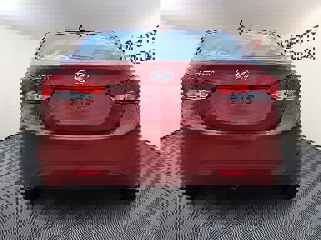 Used 2012 Hyundai Elantra GLS w/ Preferred Pkg 3 FWD image 5