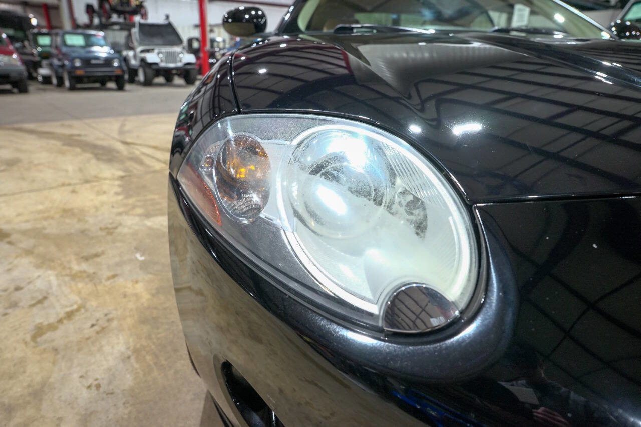 Used 2007 Jaguar XK Coupe image 32