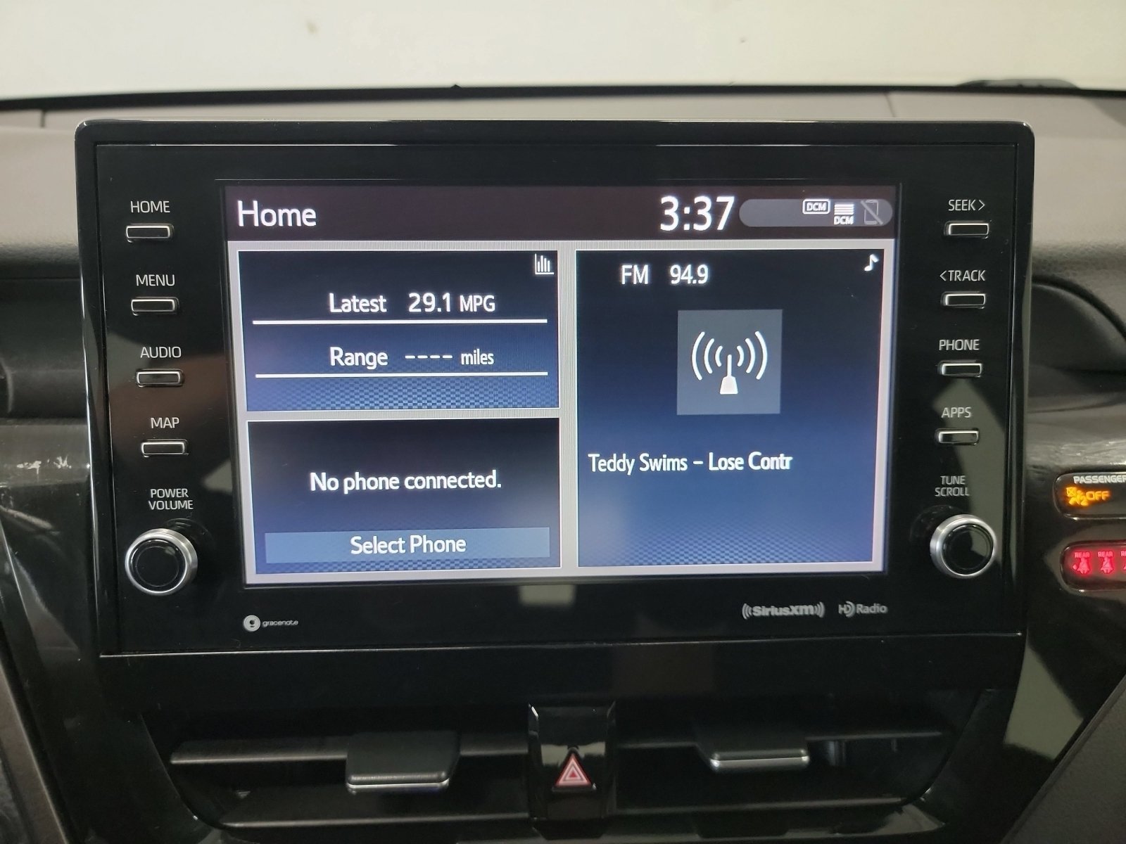 Used 2023 Toyota Camry XSE FWD image 22