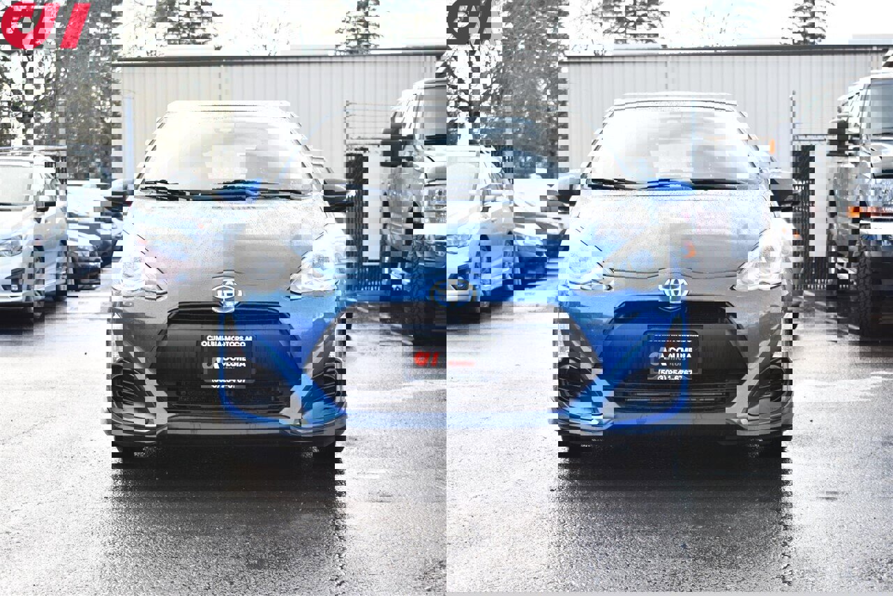 Used 2017 Toyota Prius C One image 7