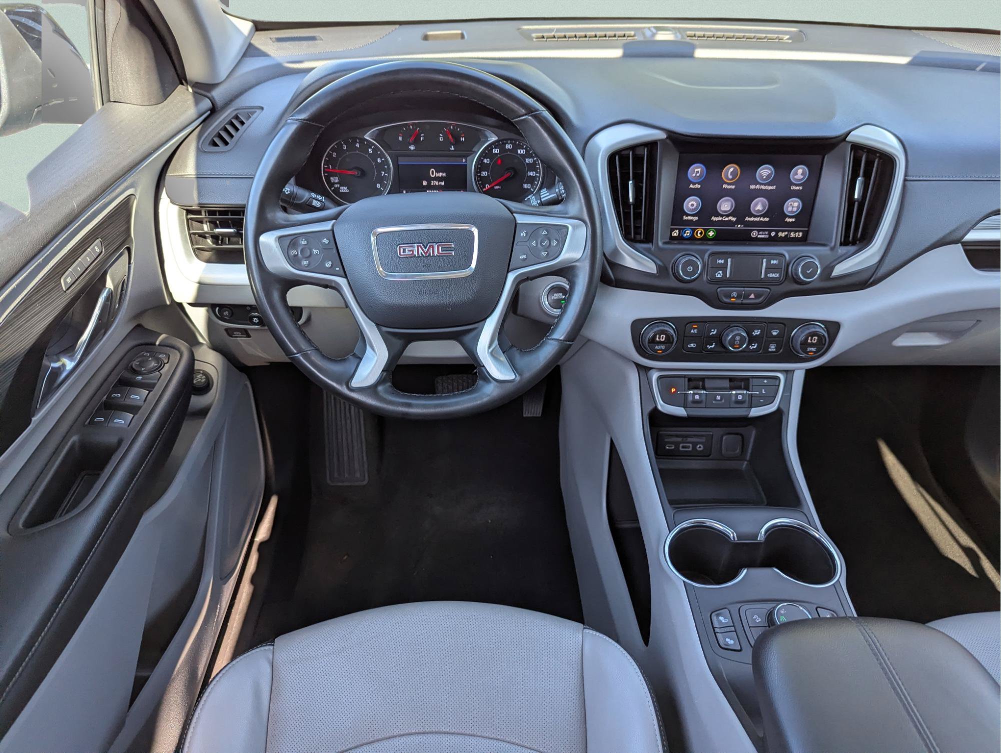 Used 2024 GMC Terrain SLT FWD image 31
