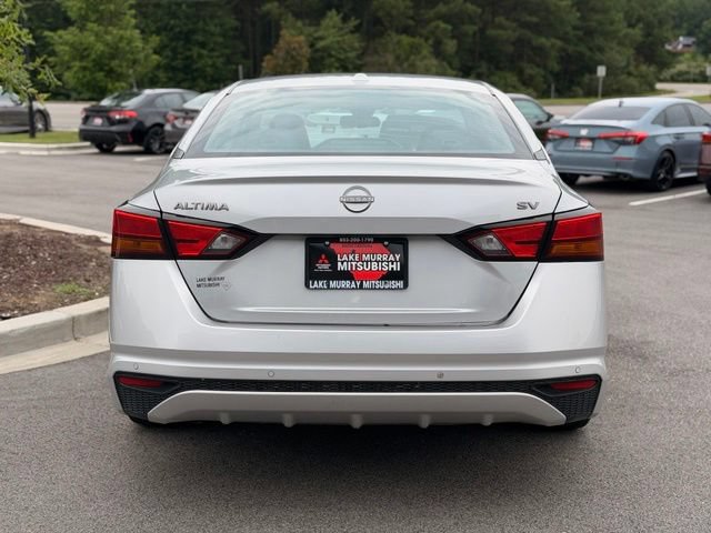 Used 2024 Nissan Altima 2.5 SV FWD image 10