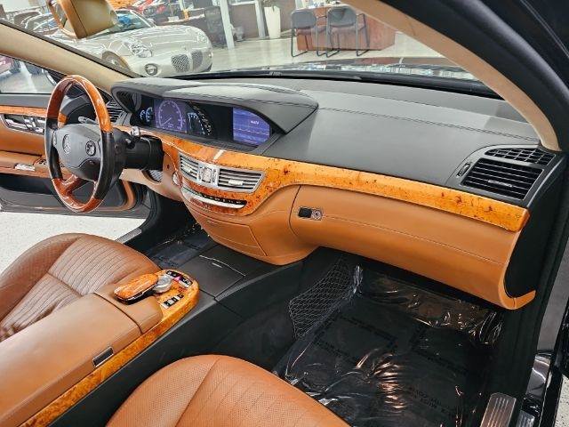 Used 2007 Mercedes-Benz S 600 image 8