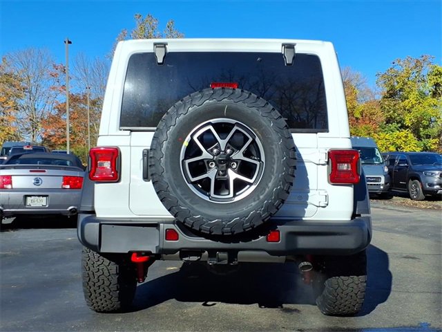 New 2026 Jeep Wrangler Unlimited Rubicon w/ Steel Bumper Group image 4