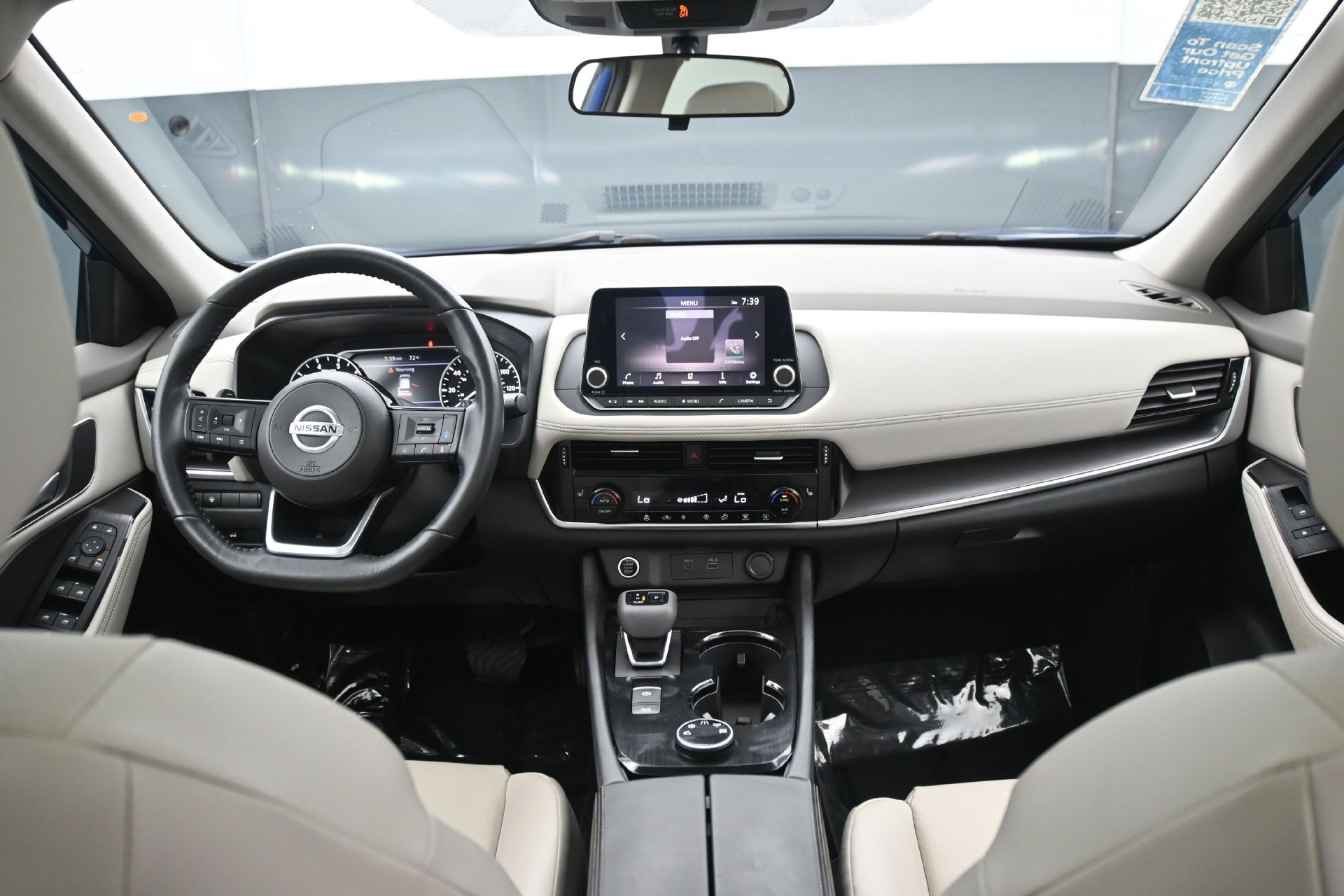 Used 2021 Nissan Rogue SV w/ Premium Package AWD/4WD image 15