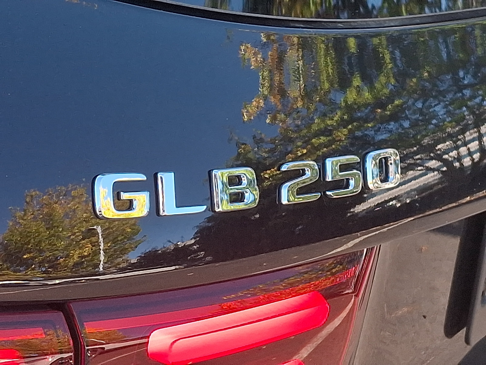 New 2026 Mercedes-Benz GLB 250 4MATIC image 22