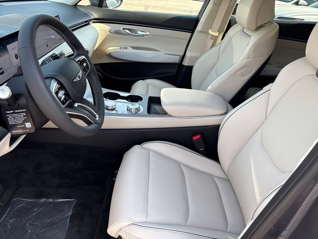 New 2026 Genesis GV70 2.5T Advanced image 9