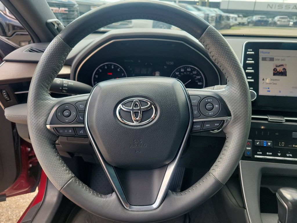 Used 2021 Toyota Avalon Limited w/ Advanced Safety Package FWD image 19