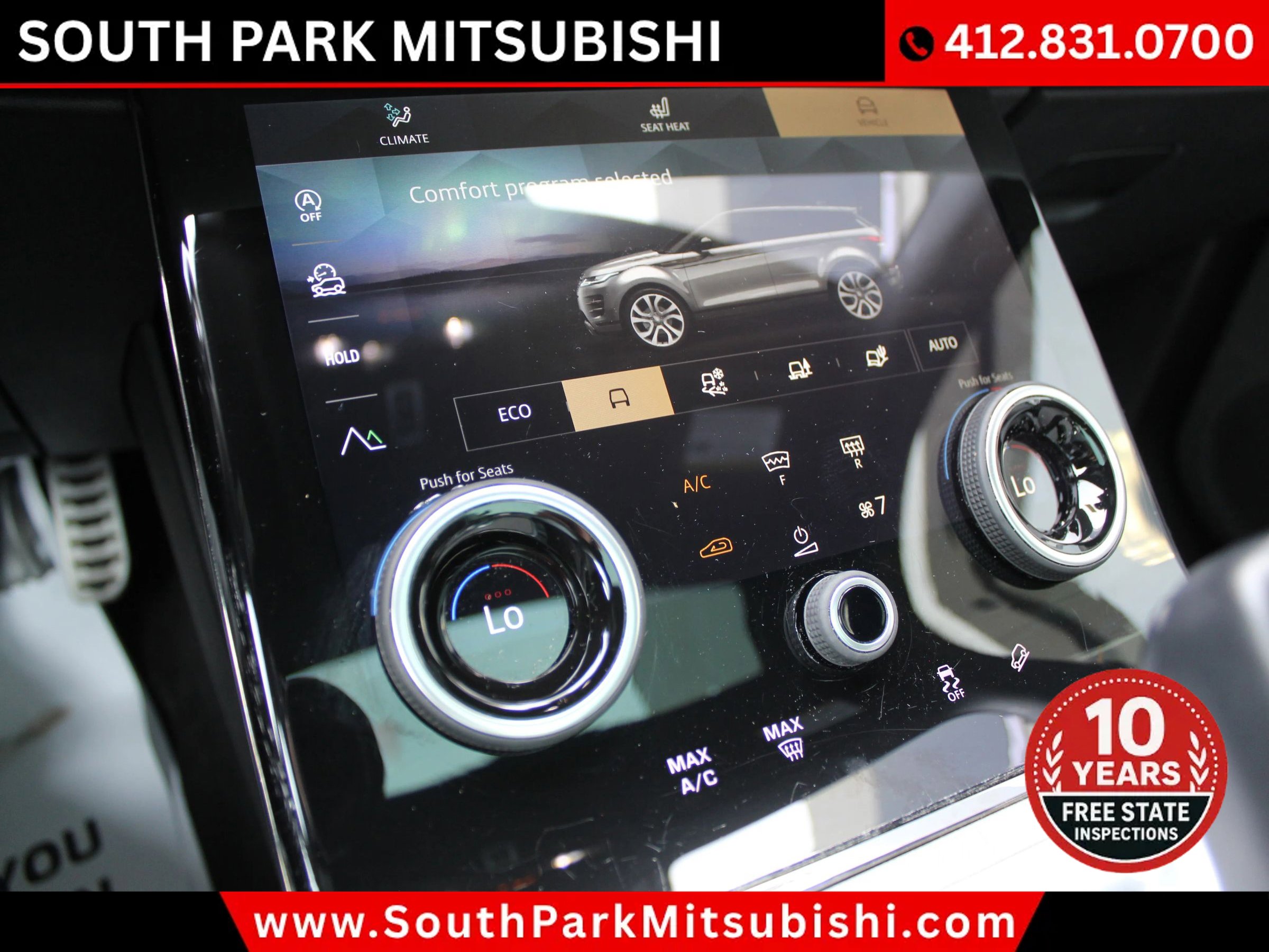 Used 2023 Land Rover Range Rover Evoque R-Dynamic SE AWD/4WD image 24