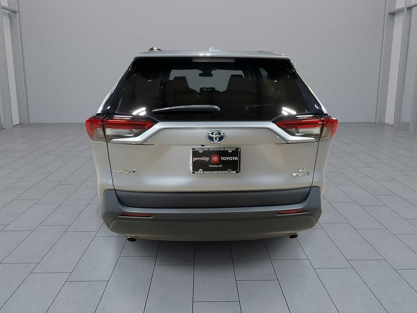 Certified 2022 Toyota RAV4 LE image 7