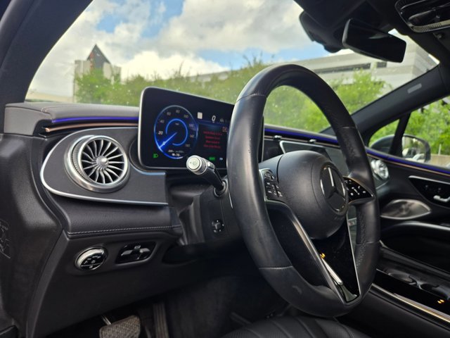 Used 2023 Mercedes-Benz EQS 450+ SUV image 5