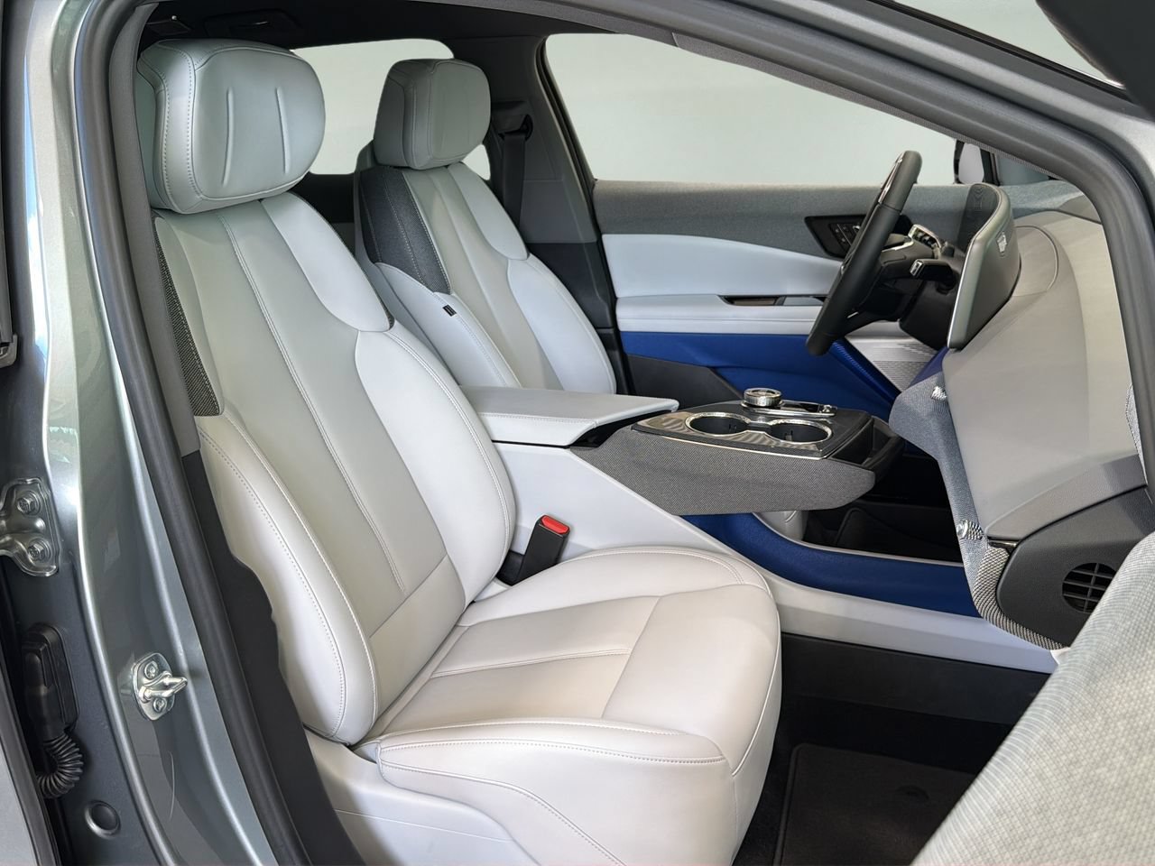 New 2027 Cadillac Optiq Sport RWD image 18