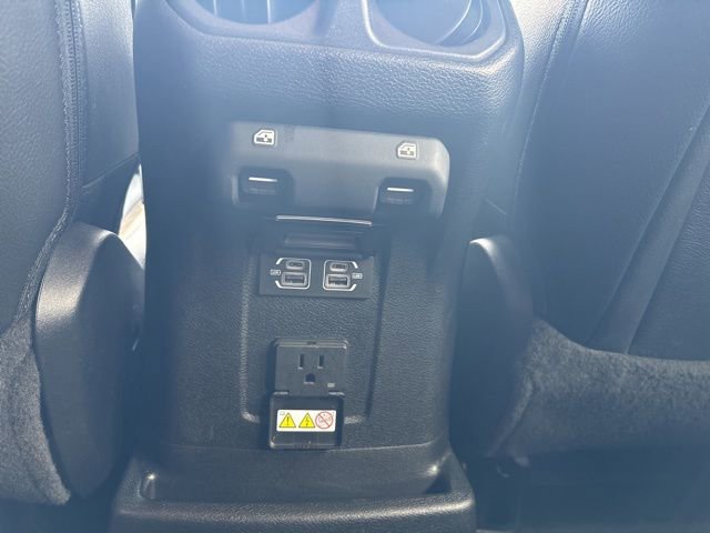 Used 2021 Jeep Wrangler Unlimited Sahara image 28