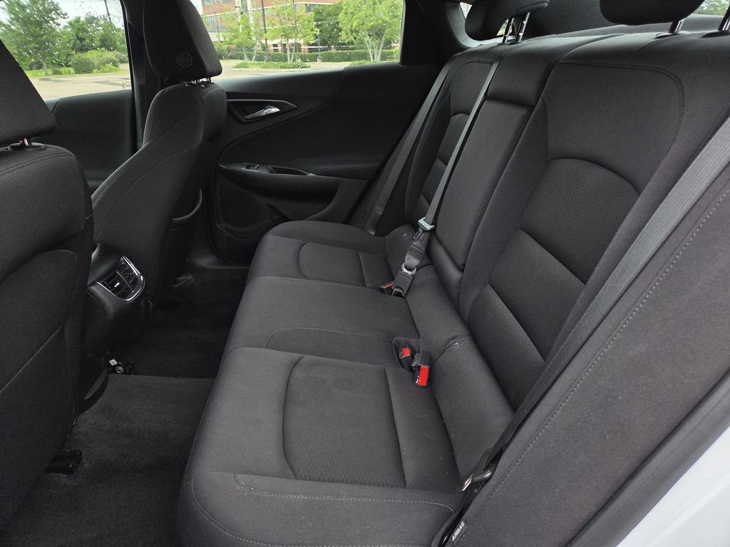 Used 2023 Chevrolet Malibu LT w/ Driver Confidence Package FWD image 18