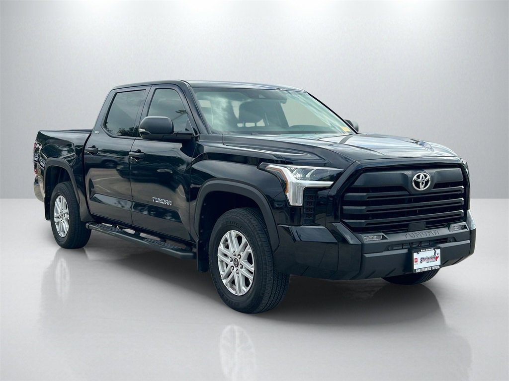 Used 2024 Toyota Tundra SR5 w/ SR5 Convenience Package image 3