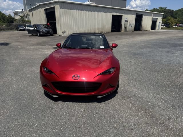 Used 2016 MAZDA MX-5 Miata Grand Touring RWD image 2
