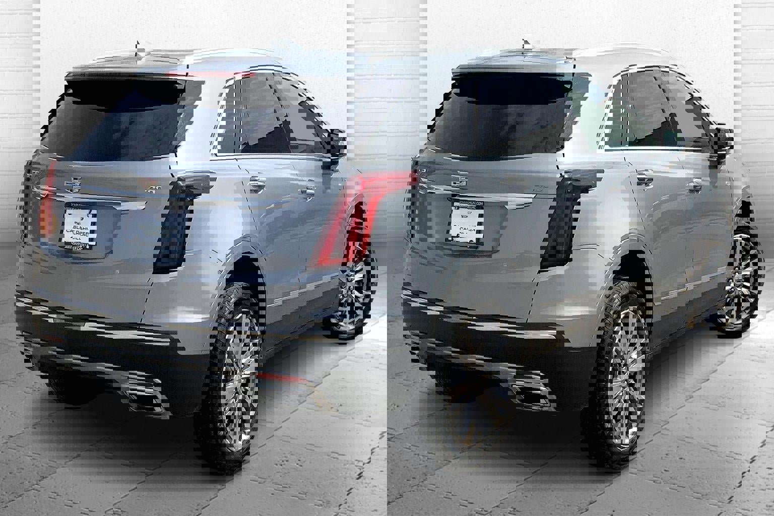 Certified 2025 Cadillac XT5 Premium Luxury image 13