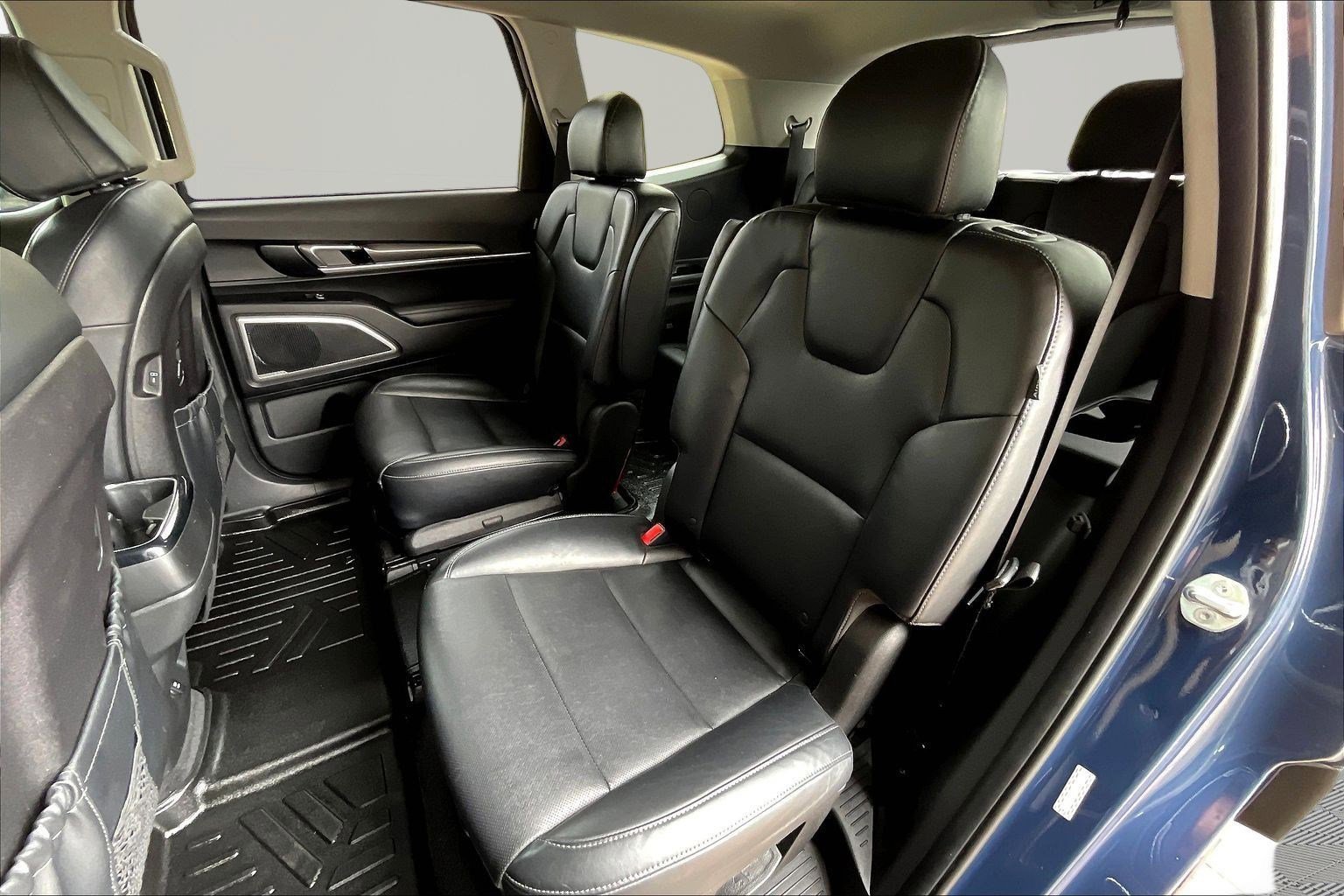 Used 2023 Kia Telluride S w/ S Sunroof Package image 21