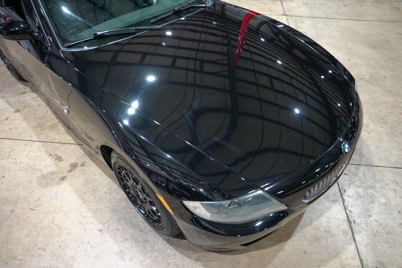 Used 2006 BMW Z4 3.0i image 28