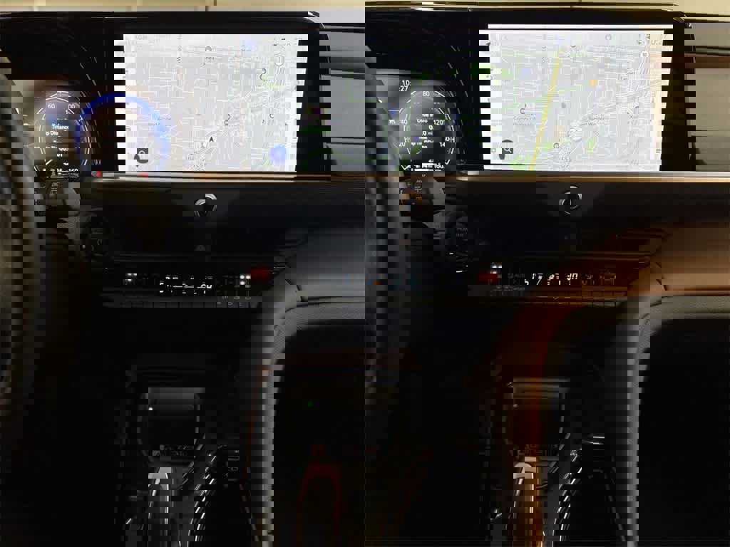 Used 2025 Toyota Crown Signia image 25