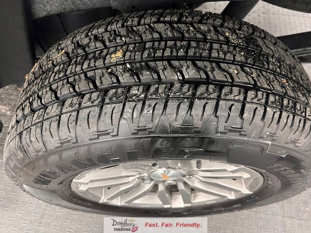 Used 2023 Chevrolet Colorado LT image 23