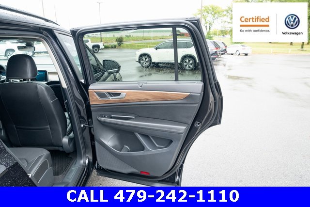 Certified 2024 Volkswagen Atlas SE w/ Black Wheel Package image 14