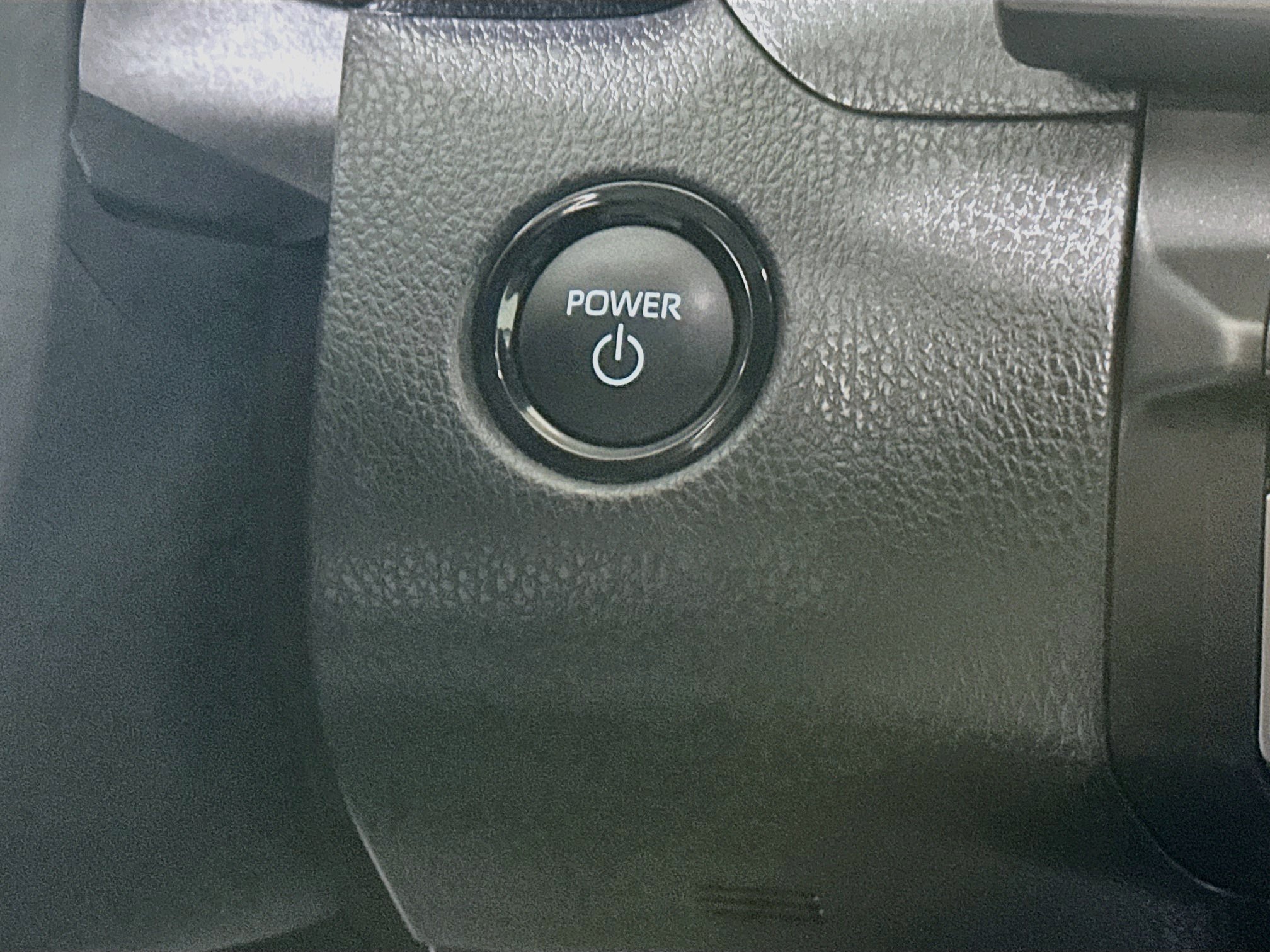Used 2025 Toyota Camry LE FWD image 20