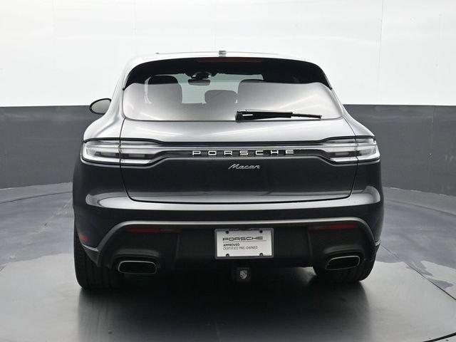 Certified 2025 Porsche Macan AWD/4WD image 22