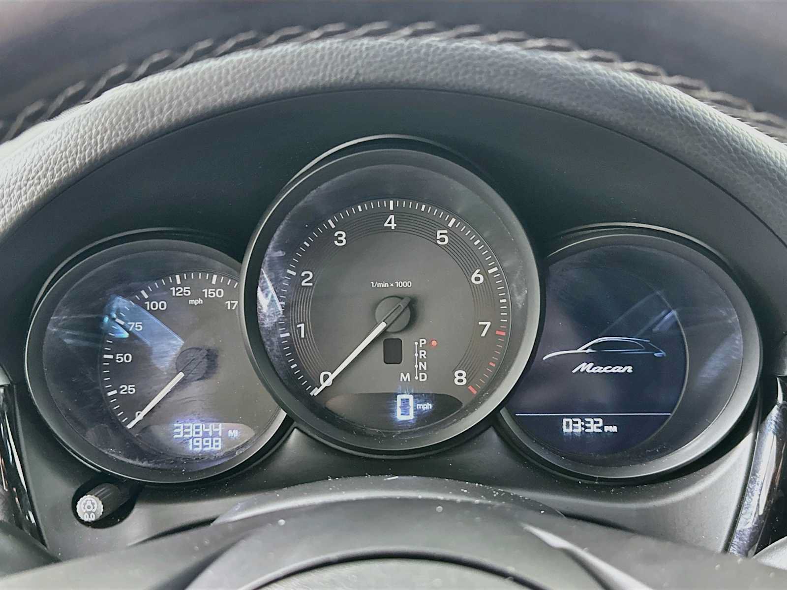 Certified 2023 Porsche Macan AWD/4WD image 15