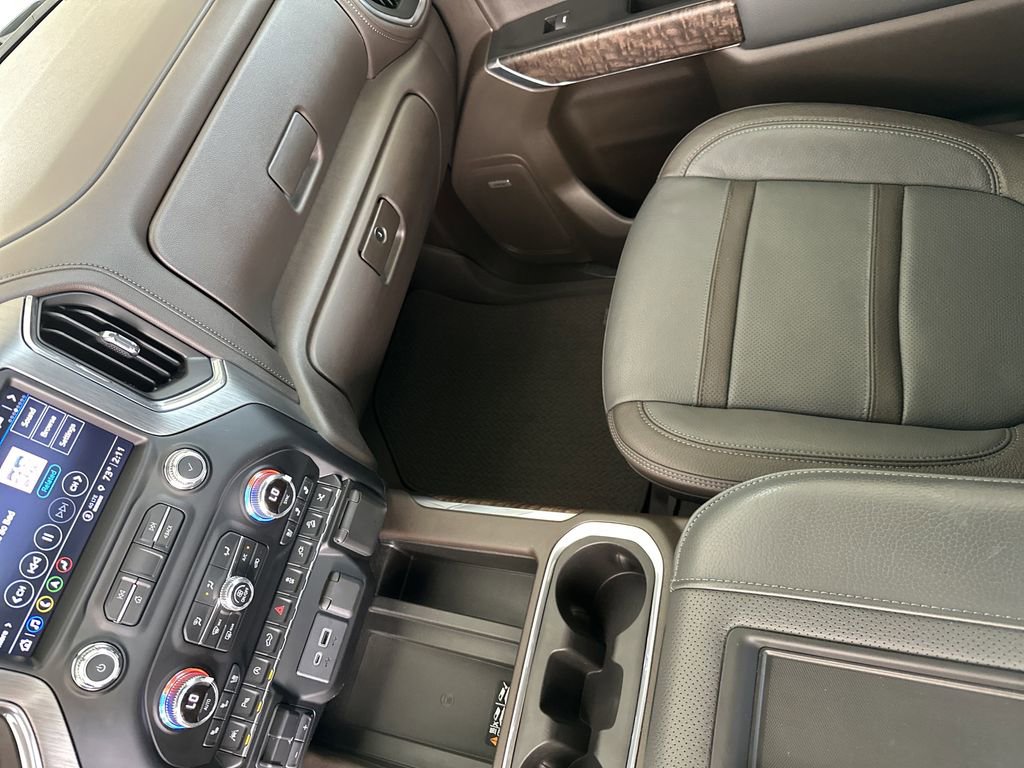 Used 2021 GMC Sierra 1500 Denali w/ Denali Ultimate Package AWD/4WD image 25