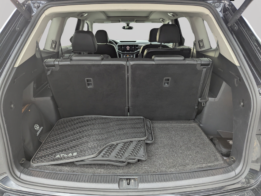 Certified 2023 Volkswagen Atlas SE w/ Panoramic Sunroof Package AWD/4WD image 9
