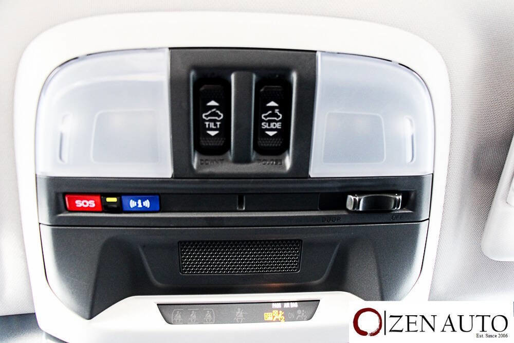 Used 2024 Subaru Crosstrek 2.0i Premium image 23