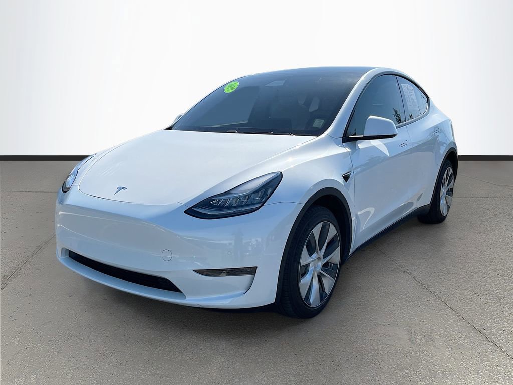 Used 2020 Tesla Model Y Long Range image 3