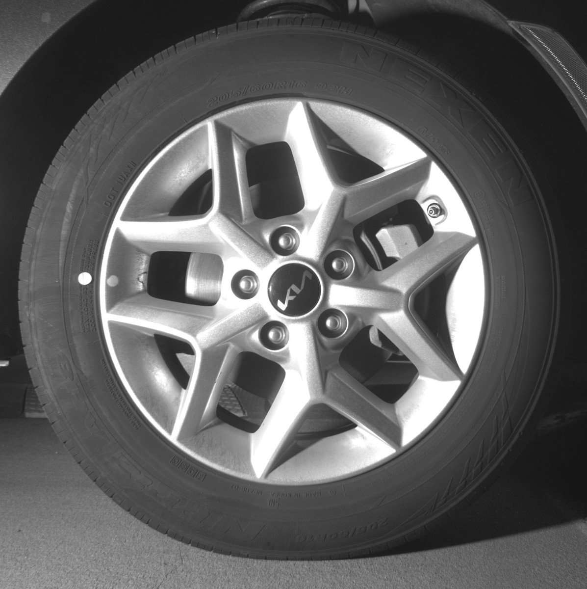 Used 2025 Kia Soul LX w/ LX Technology Package image 13