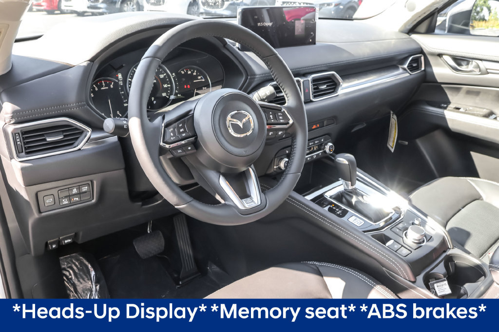 Used 2025 MAZDA CX-5 AWD 2.5 S w/ Premium Plus Pkg image 5