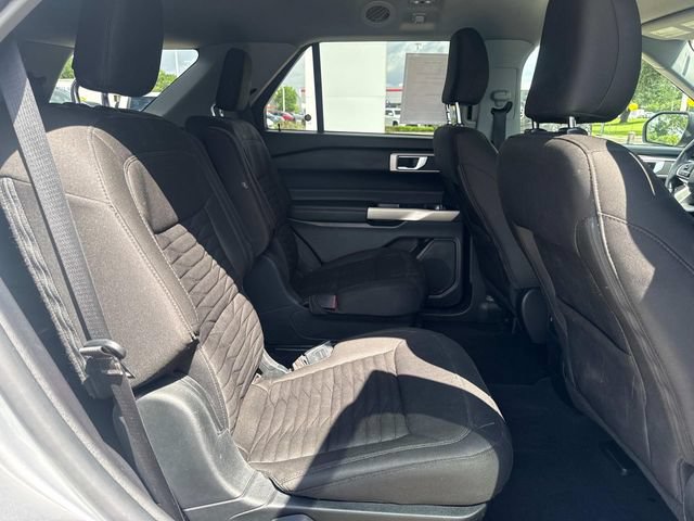 Used 2021 Ford Explorer XLT RWD image 14