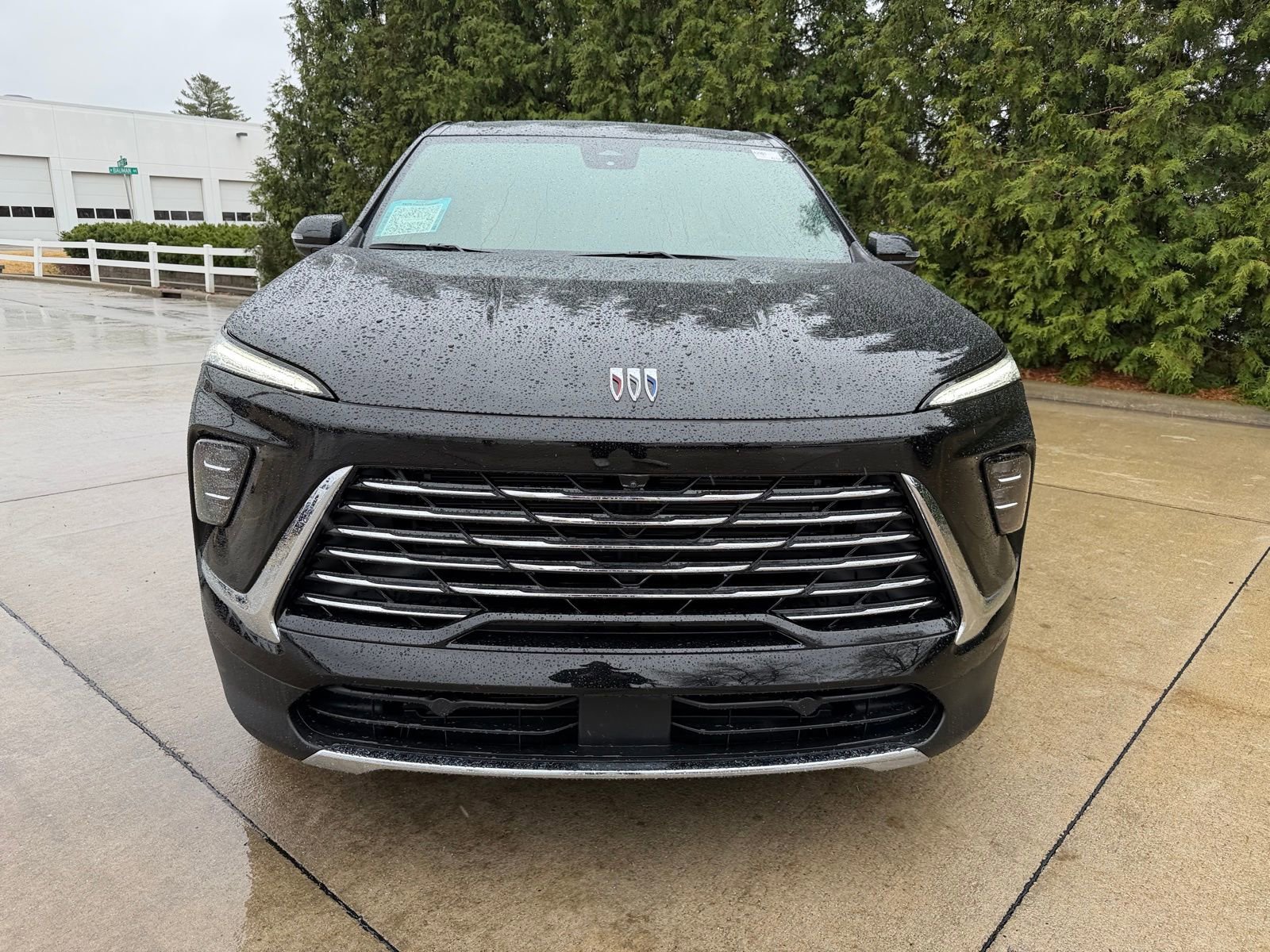 Used 2025 Buick Enclave Preferred w/ Power Package image 6