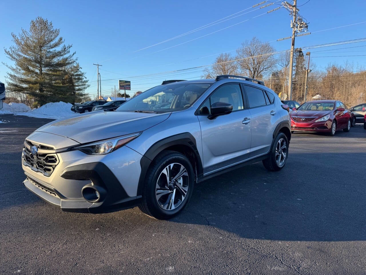 Used 2025 Subaru Crosstrek 2.0i Premium image 2