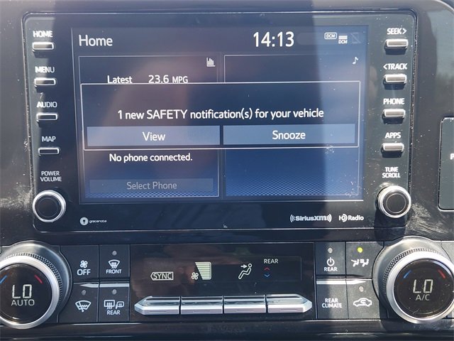 Used 2022 Toyota Highlander LE image 18