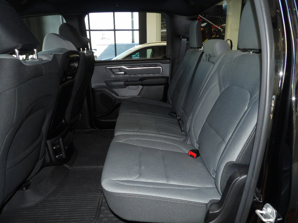 Used 2022 RAM 1500 Big Horn AWD/4WD image 23