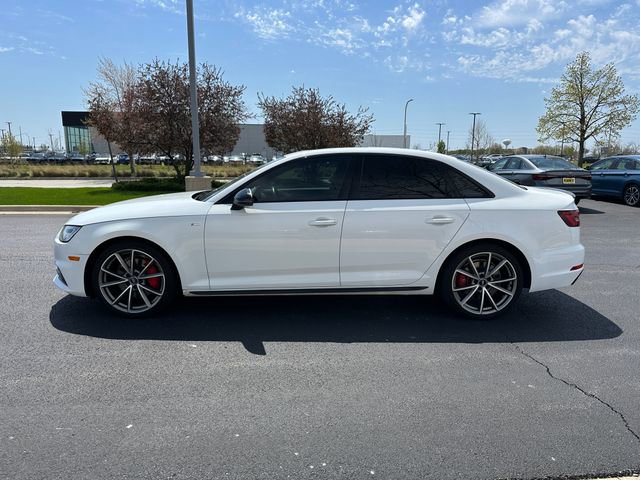 Used 2018 Audi A4 2.0T Premium Plus w/ Premium Plus Package image 4