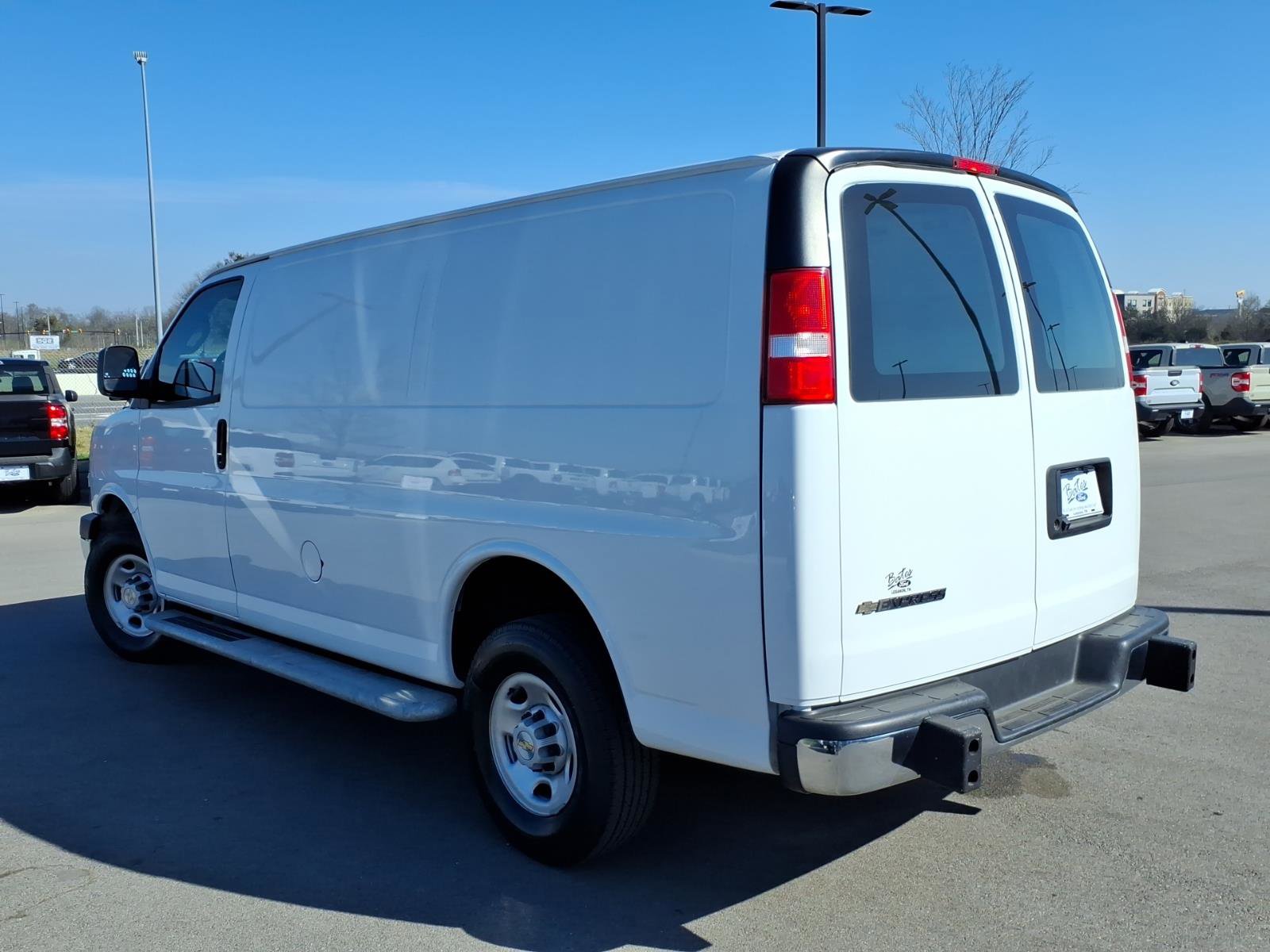 Used 2024 Chevrolet Express 2500 w/ Driver Convenience Package image 5