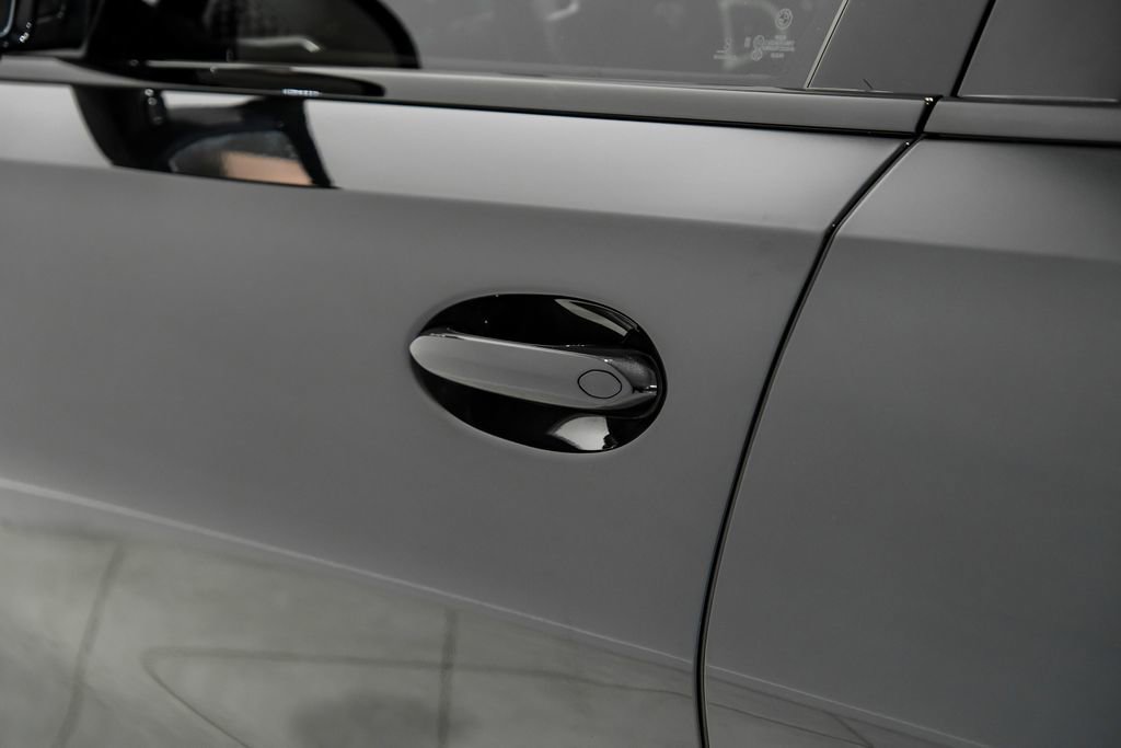 Used 2025 BMW X6 M Competition w/ Executive Package image 38