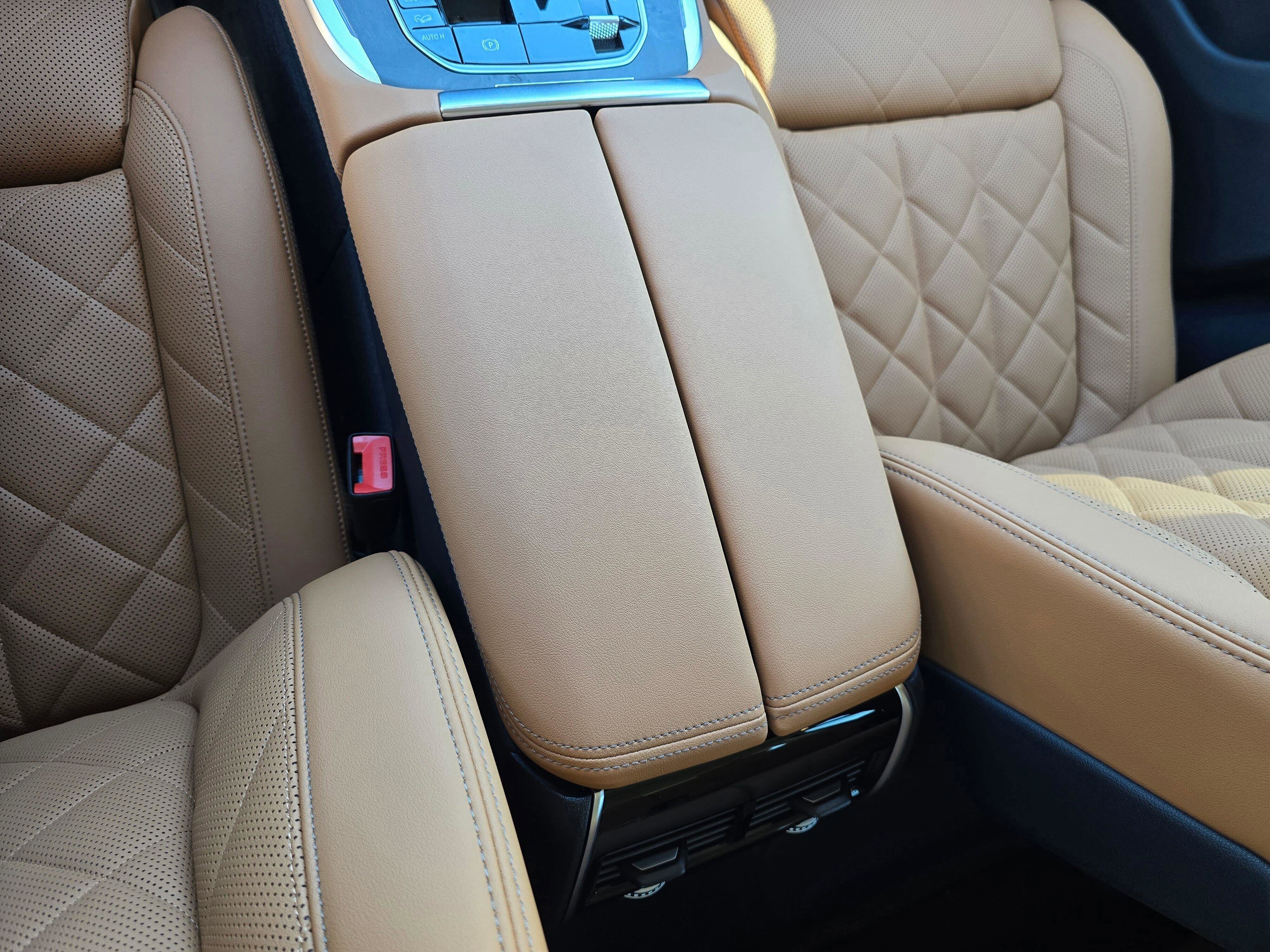 New 2026 BMW X7 xDrive40i image 23