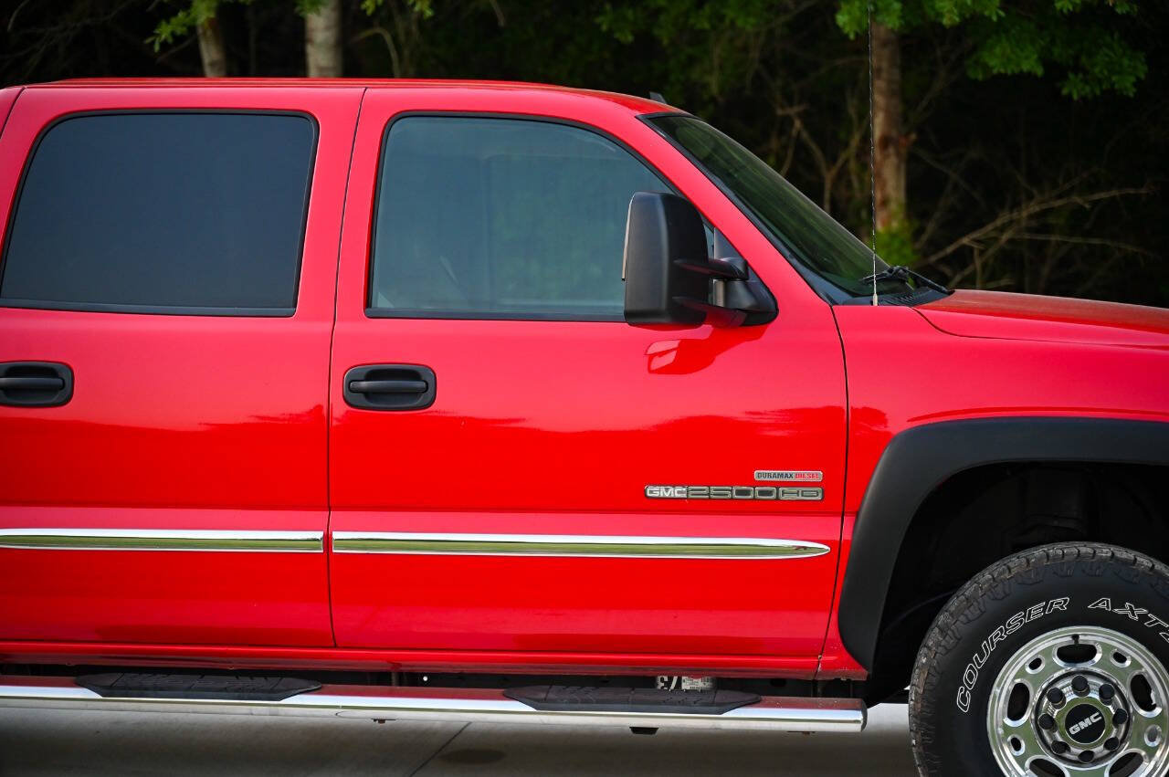Used 2006 GMC Sierra 2500 SLT w/ Heavy-Duty Power Package AWD/4WD image 42