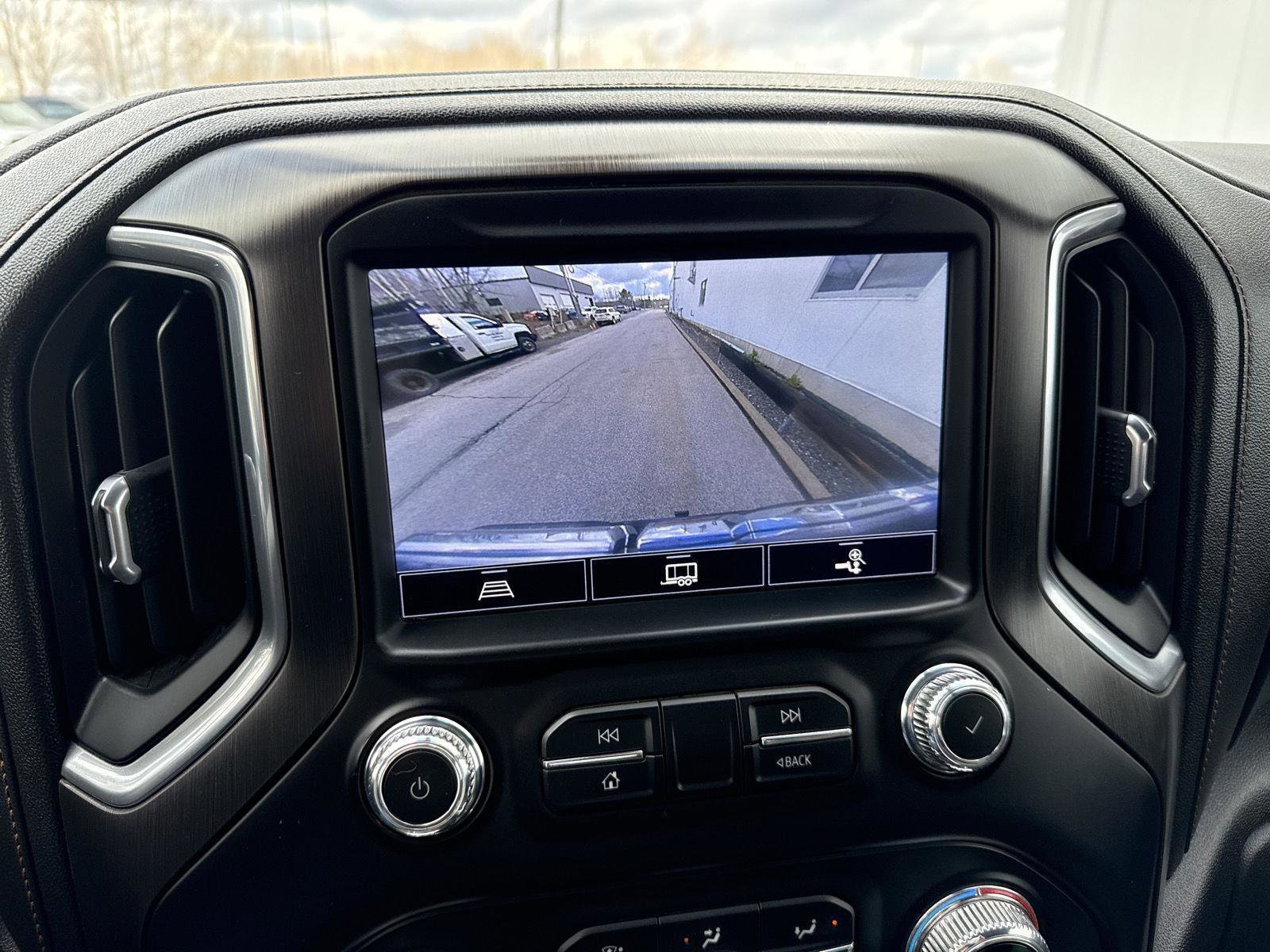 Used 2021 GMC Sierra 1500 AT4 w/ AT4 Value Package image 30