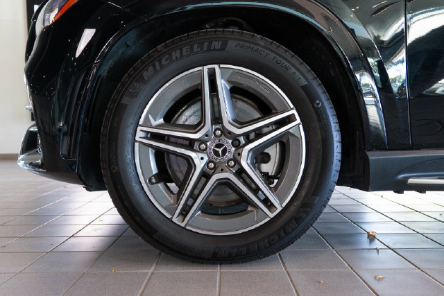 Certified 2021 Mercedes-Benz GLE 580 4MATIC image 9