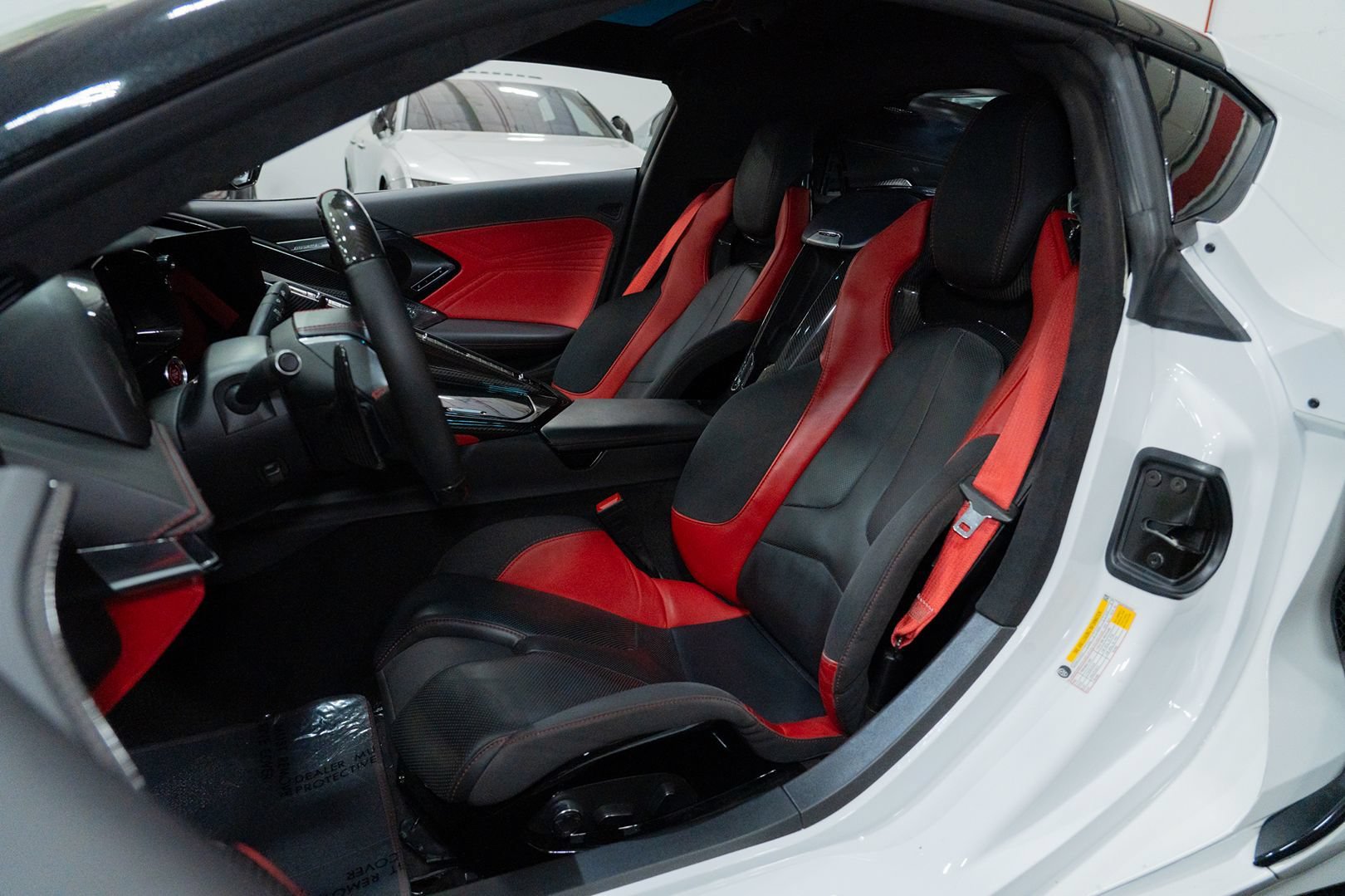 Used 2023 Chevrolet Corvette Z06 w/ Z07 Performance Package RWD image 24
