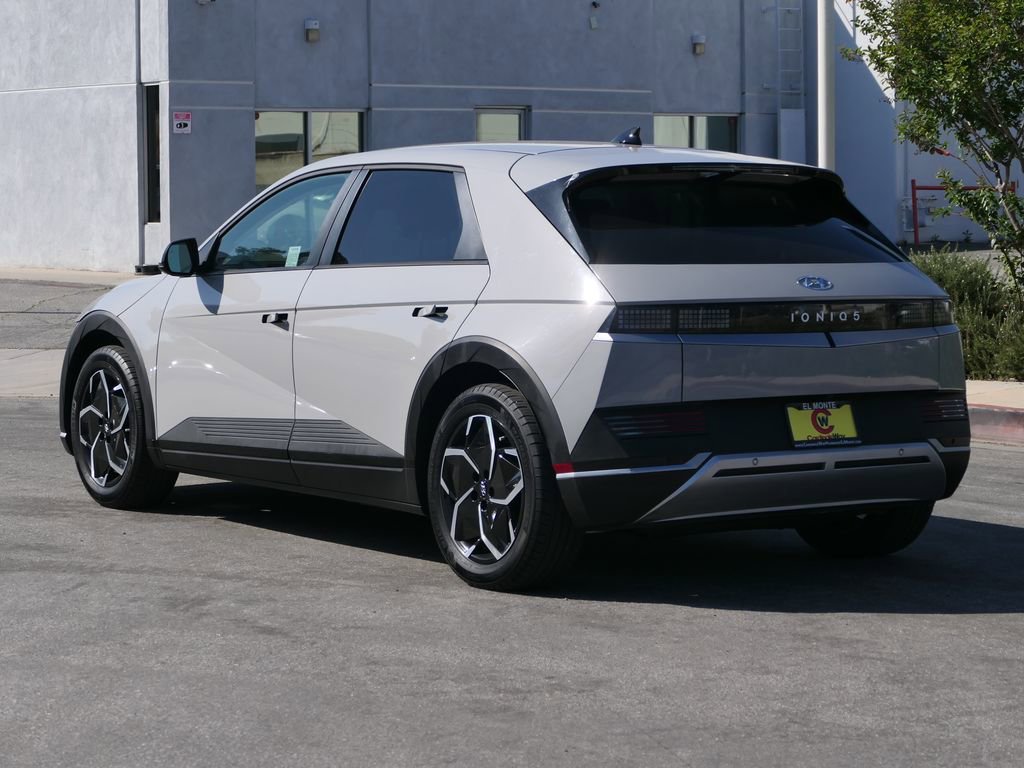 Certified 2024 Hyundai Ioniq 5 SEL RWD image 5